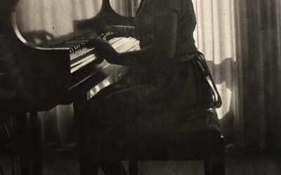 Playing The Piano Despite A Severe Hearing Loss